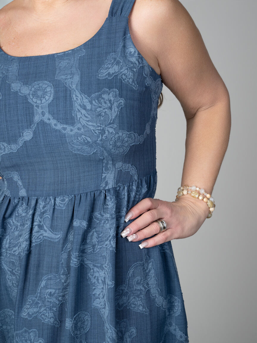 Sleeveless Dress With Pockets