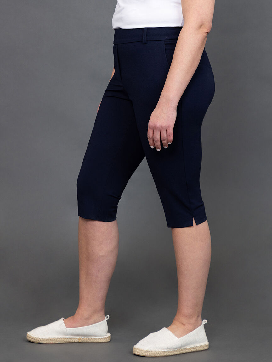 Pull On Capris Image 3
