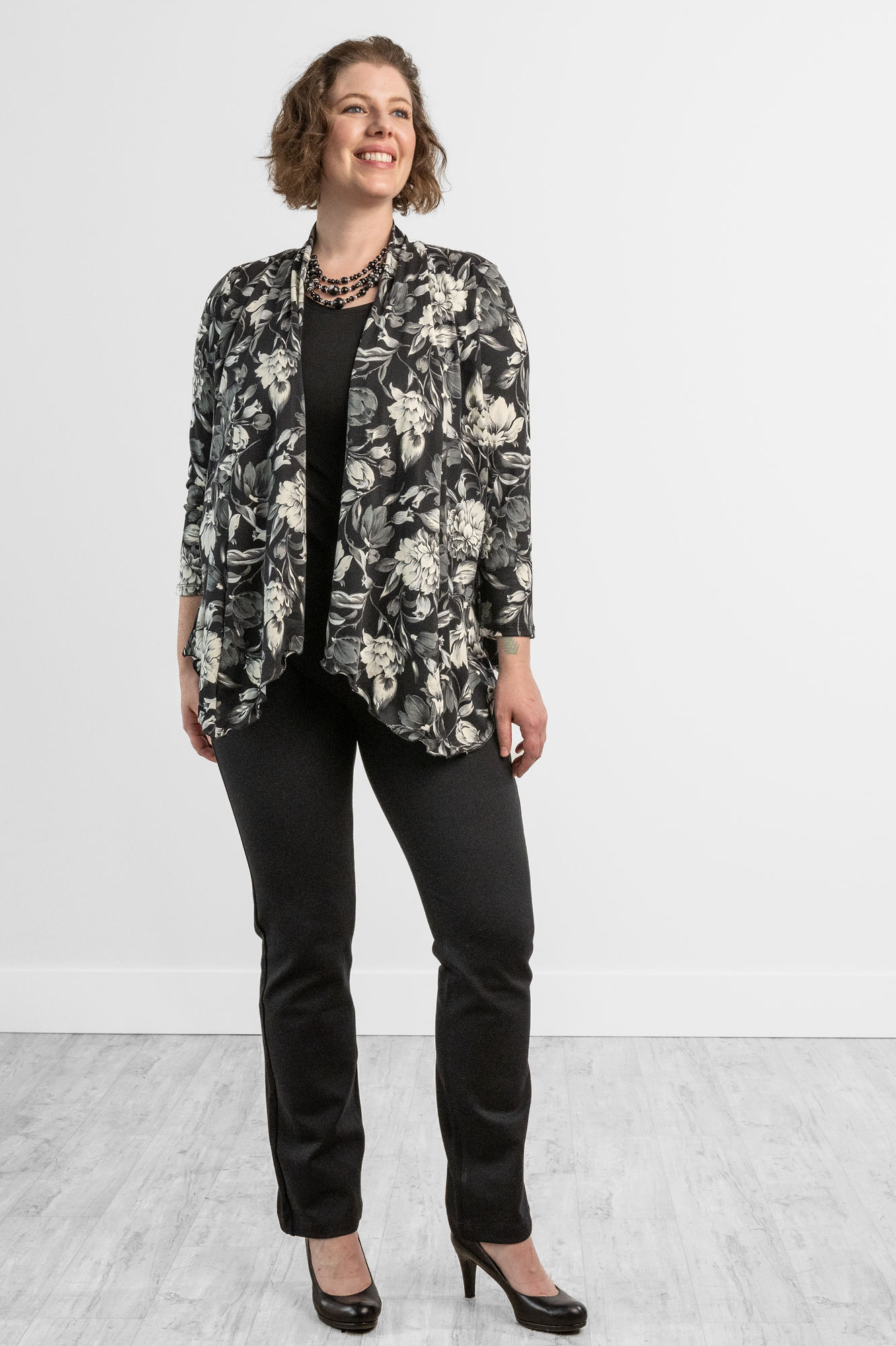 2-In-1 Floral Cardi With Solid Tank Fooler Top Image 3