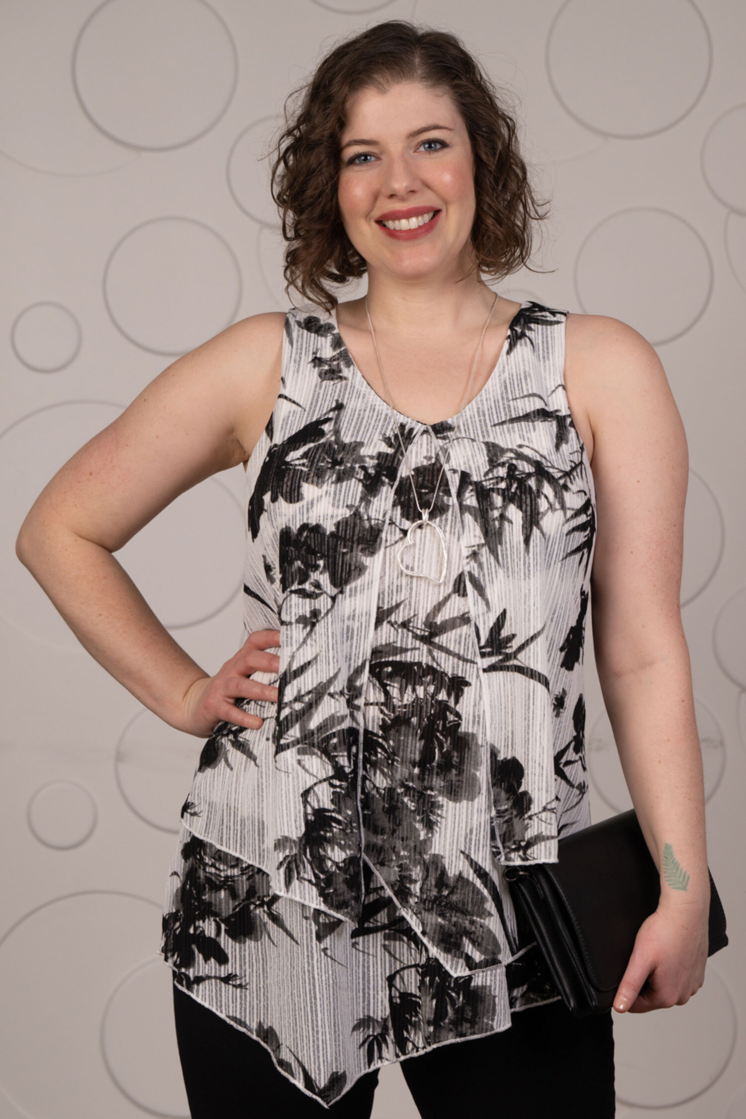 Layered Sleeveless V-neck Top Image 2