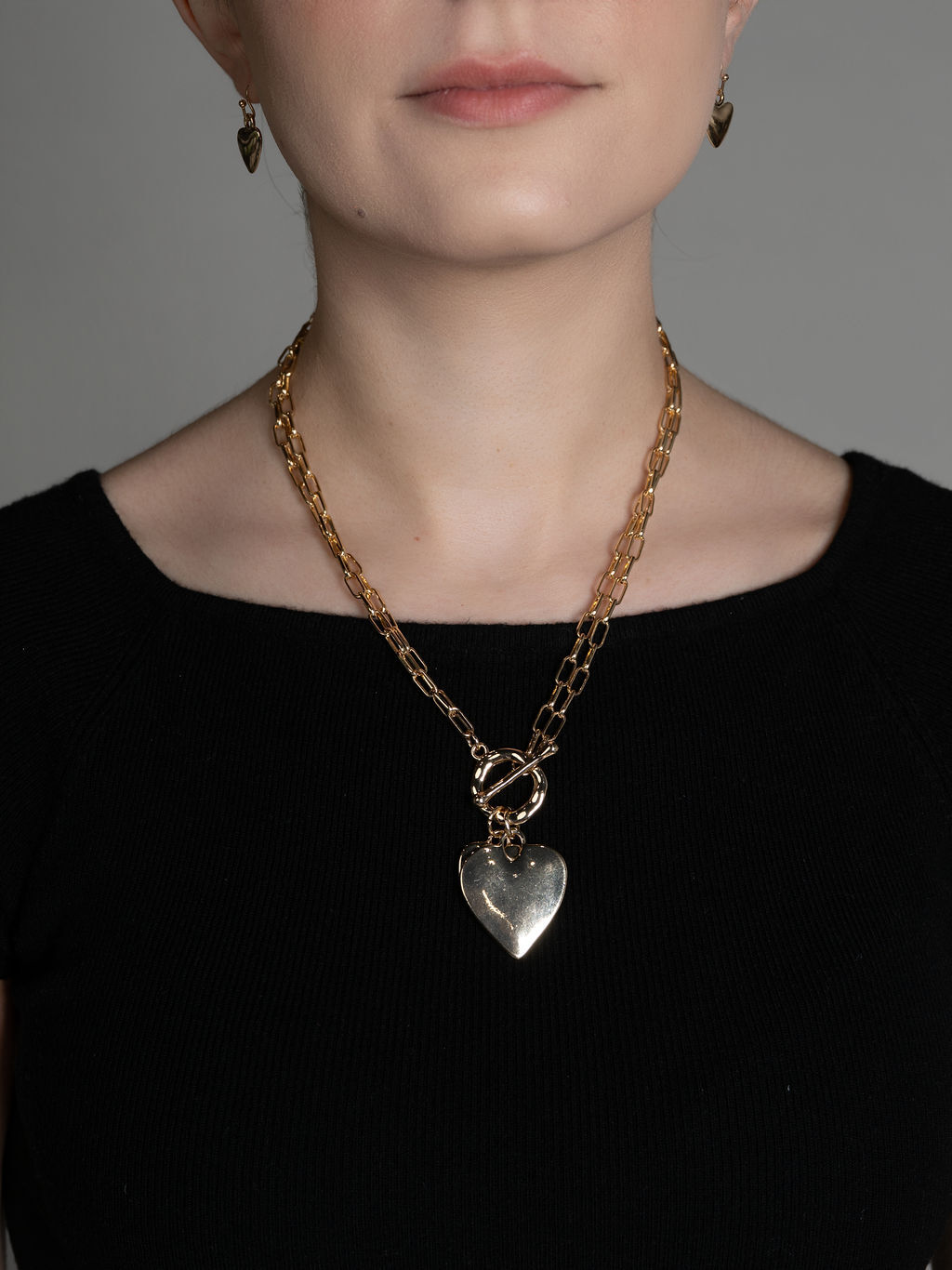 Heart Pendant Ring Closure Necklace Set