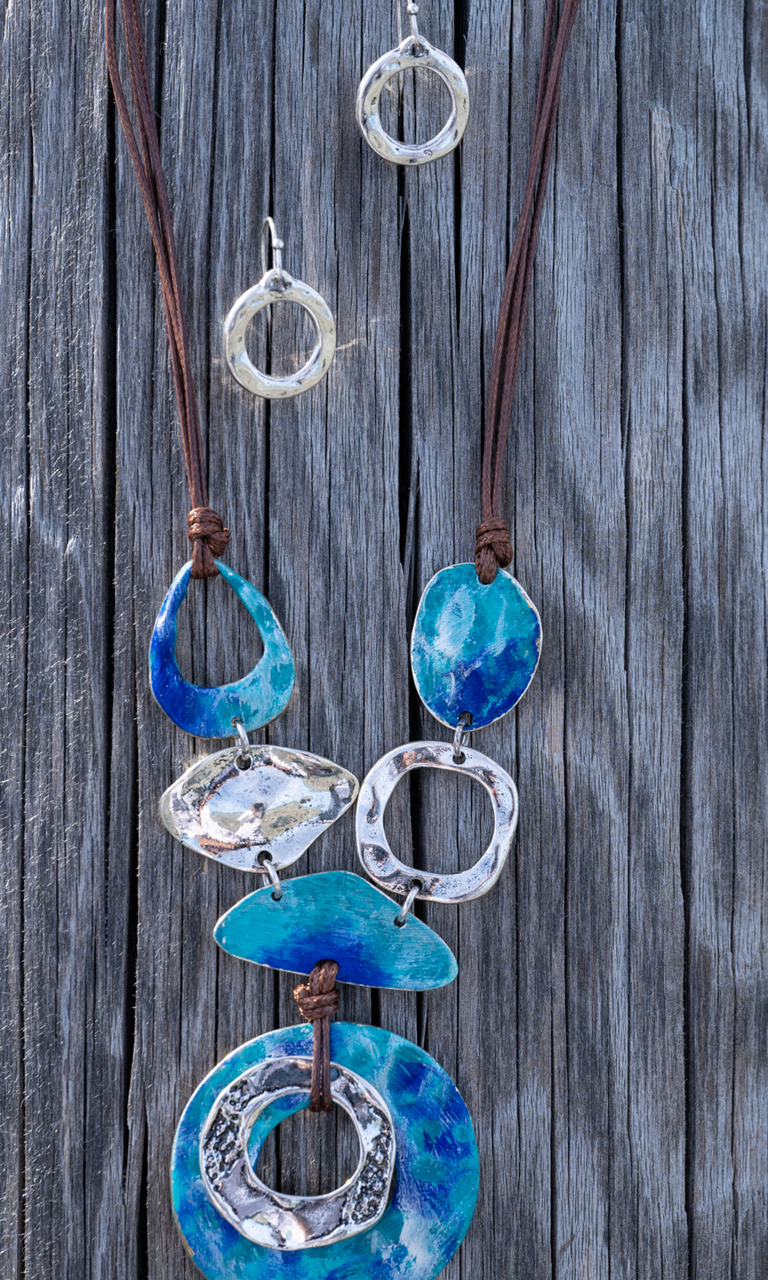 Hammered Turquoise Necklace Set 