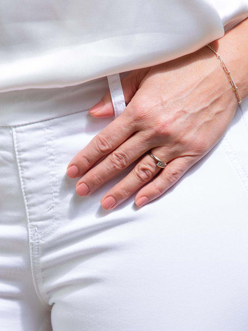 Maddie Rolled-Up Cropped Pants Image 5