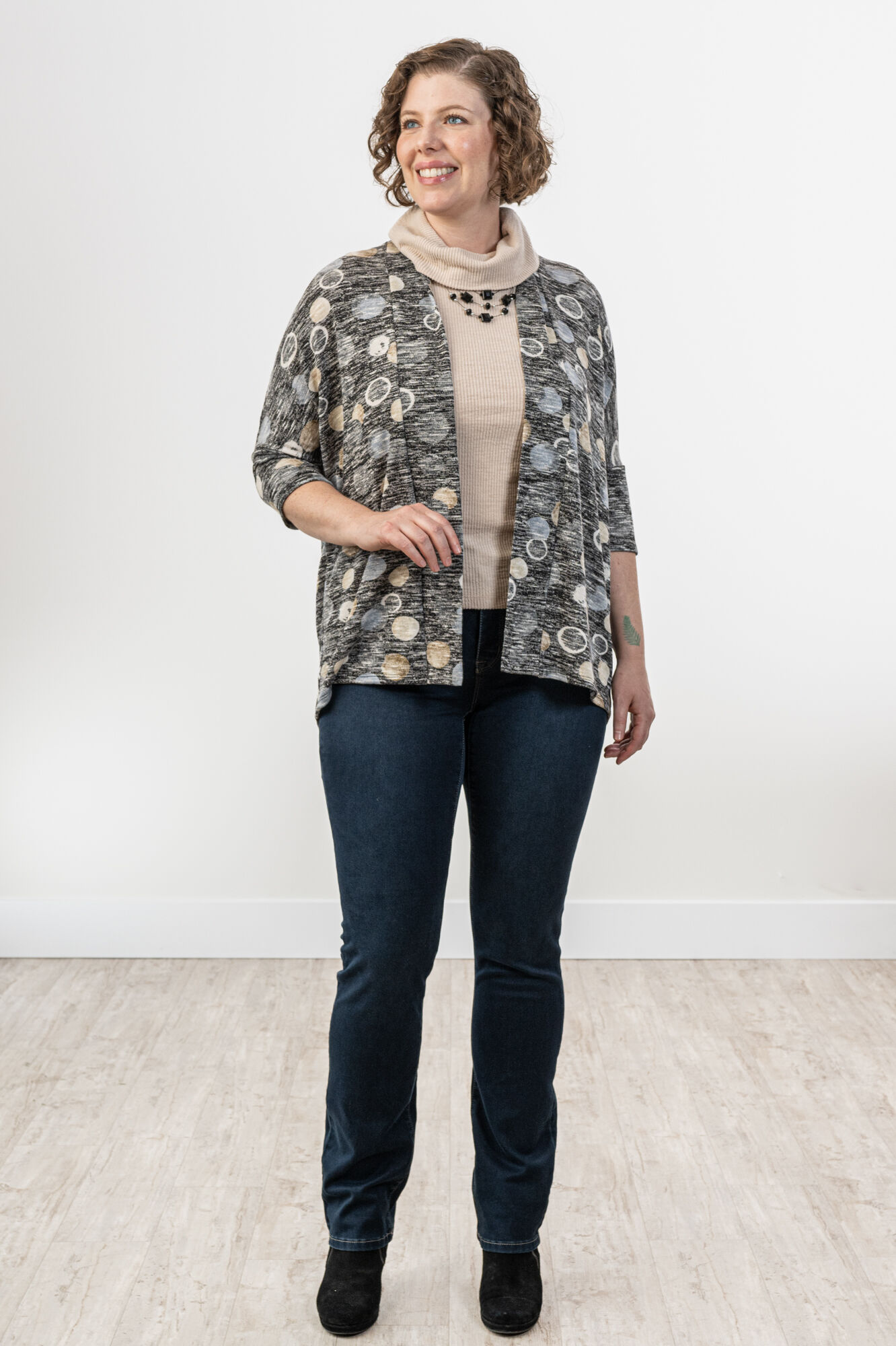 Circles Lightweight Open Drape Multi-Colored Cardigan Image 3