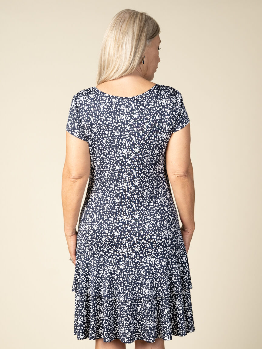 Knee length dress with tiered hem  Image 3