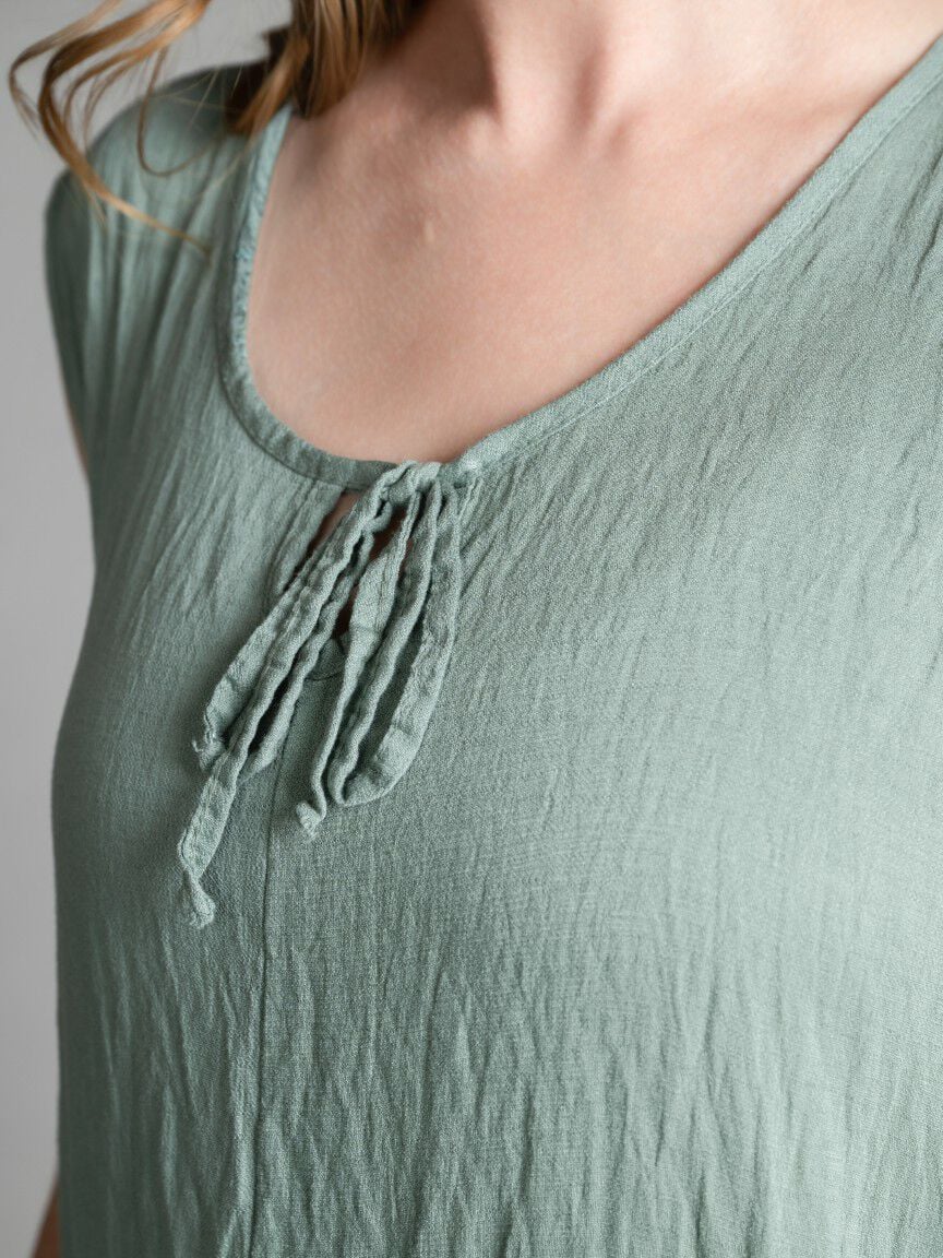 Sleeveless Midi Dress With Pocket