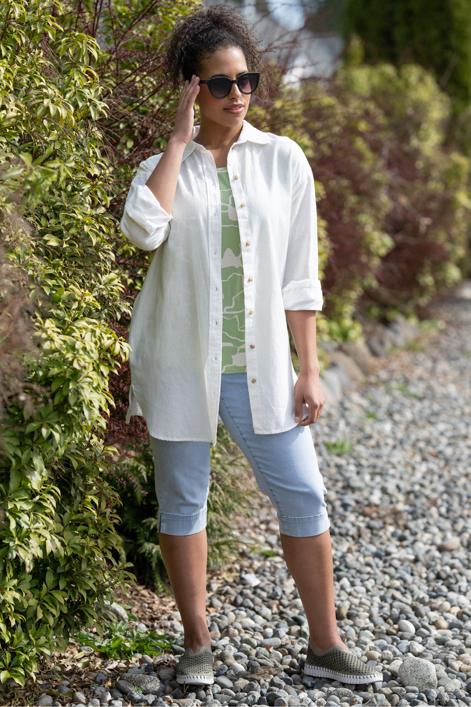 Button-Up Linen Blend Blouse Image 2