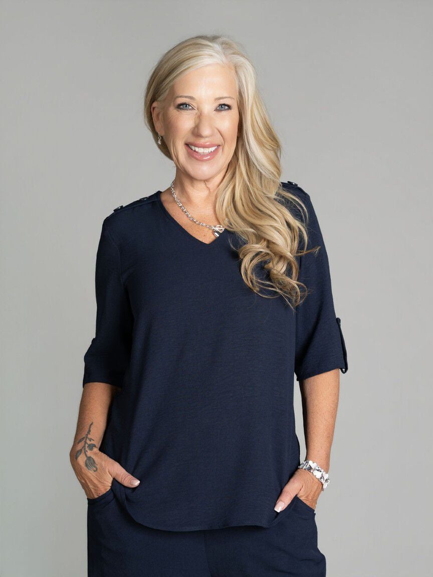 Air Flow Elbow Sleeve Top