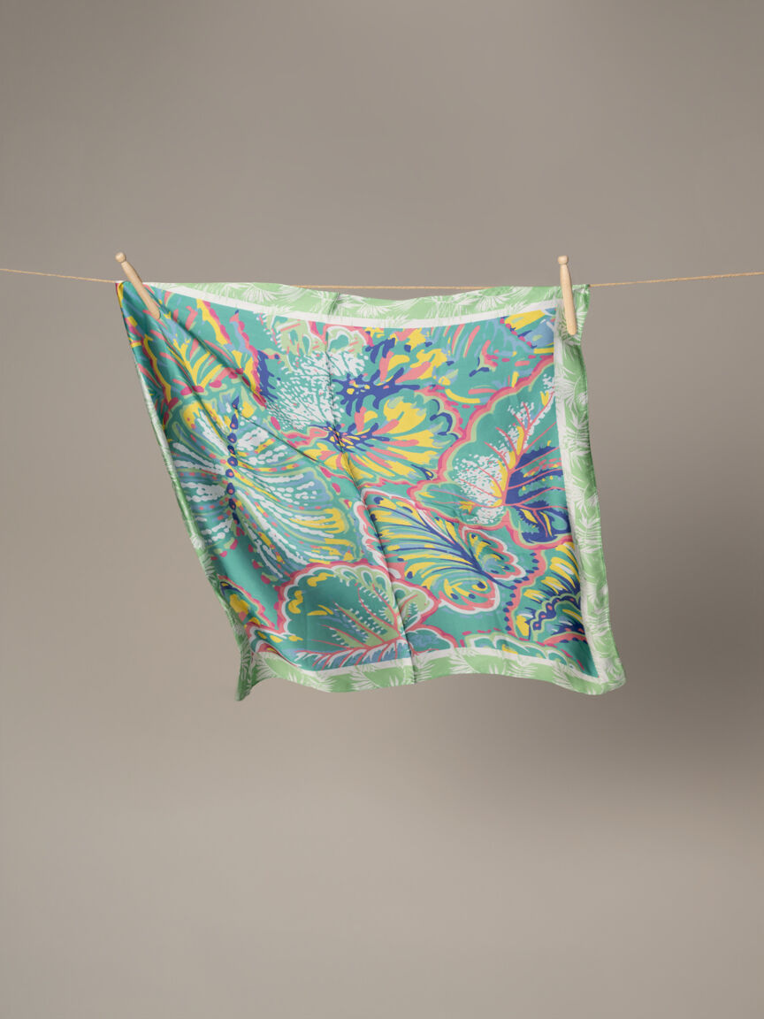 Lightweight Silk Leaf Print Scarf
