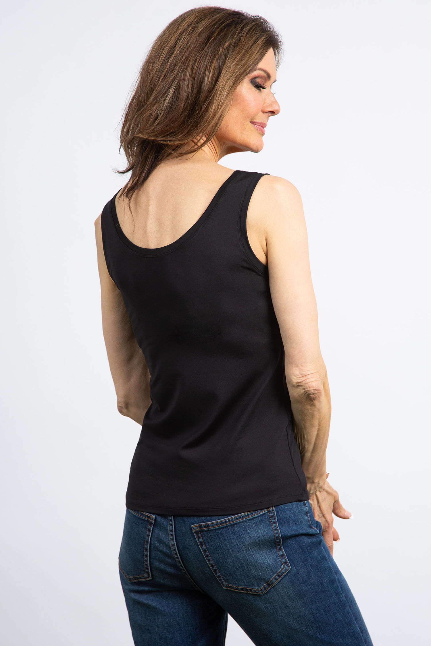Round Neck Tank Top Image 4