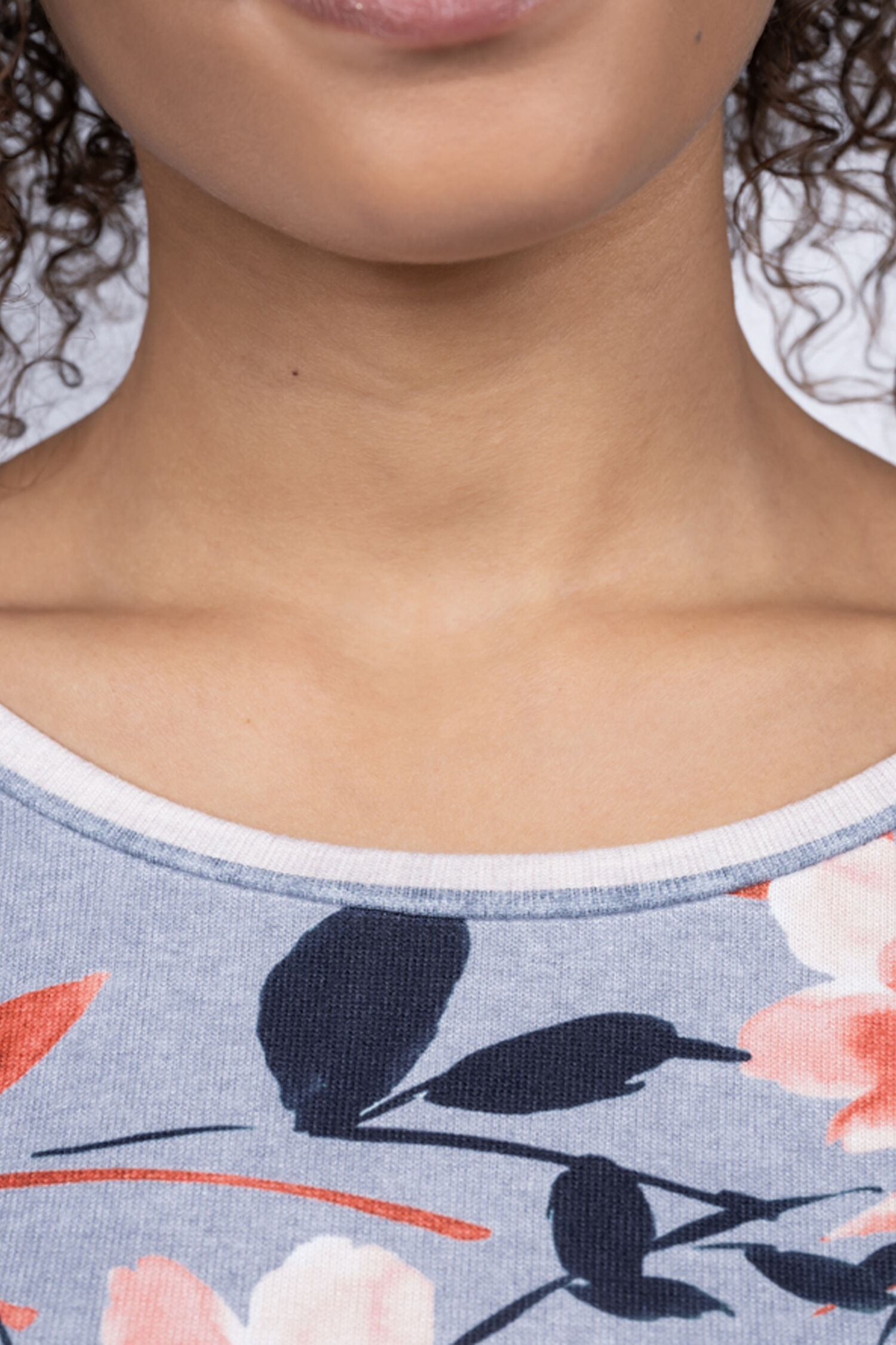 Floral Raglan Top Image 3