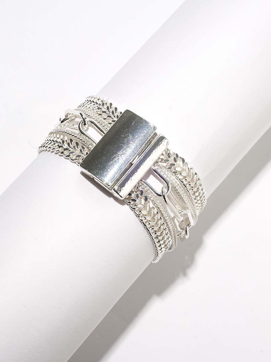 Magnetic Chain Bracelet Image 2