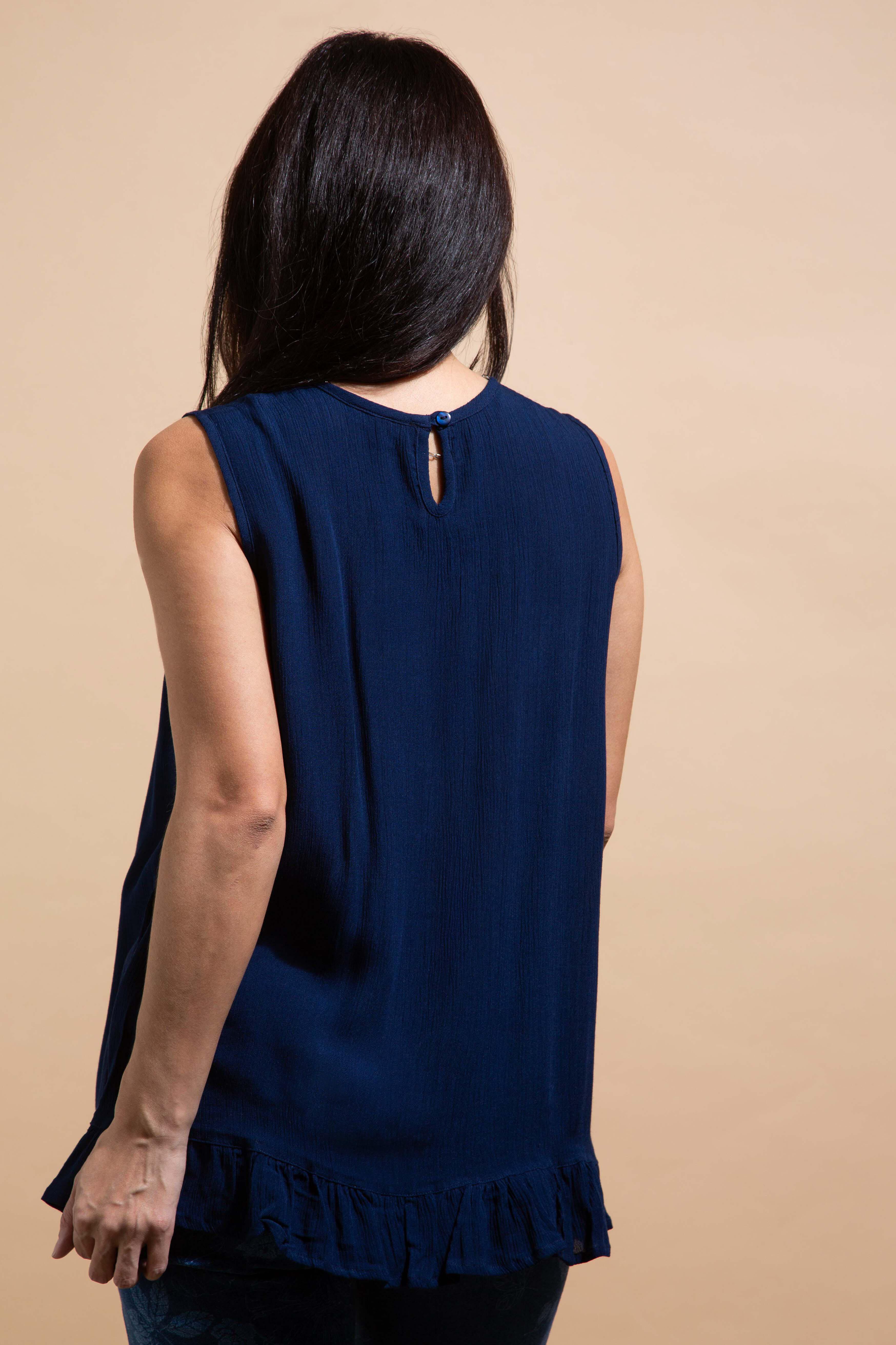 Sleeveless Ruffle Hem Blouse Image 4