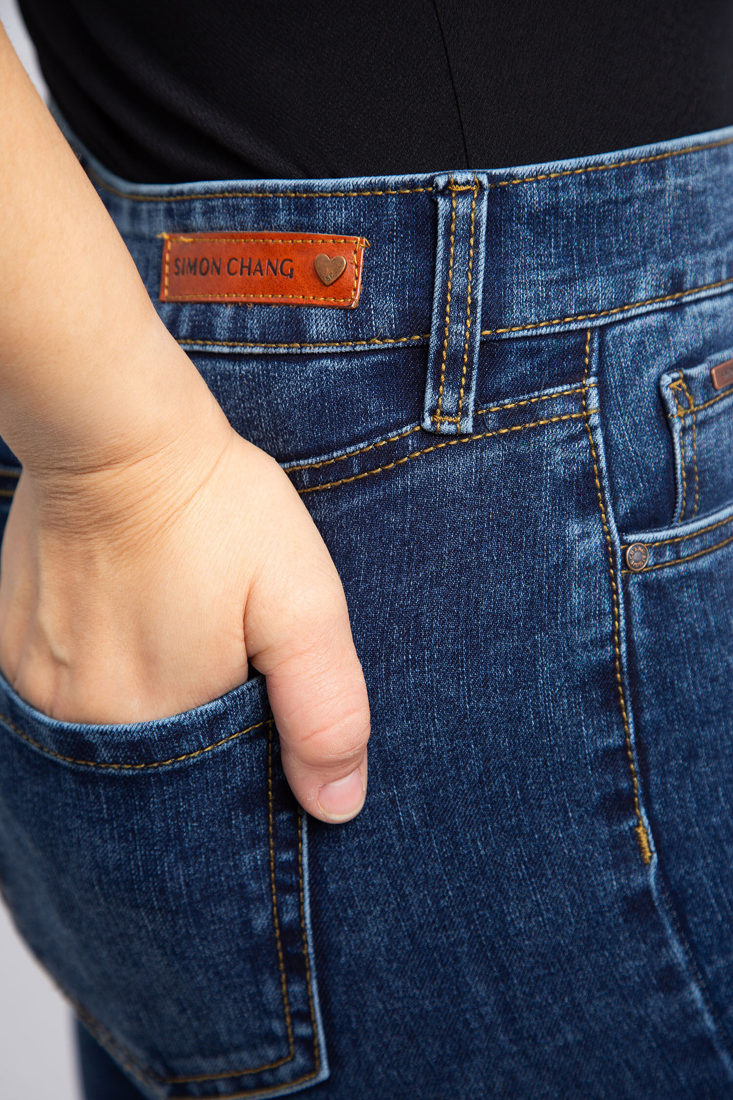 Taper High-Rise Ultra-Soft Stretch Jeans Image 4