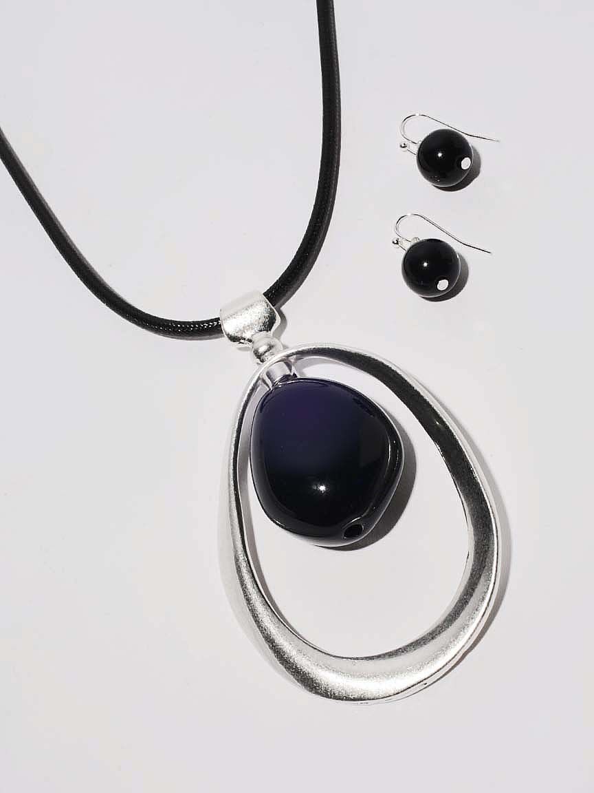 Long Black & Silver Necklace Set Image 1