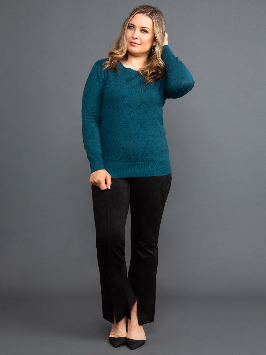 Long Sleeve Sweater w/ Diamond Pattern Image 1