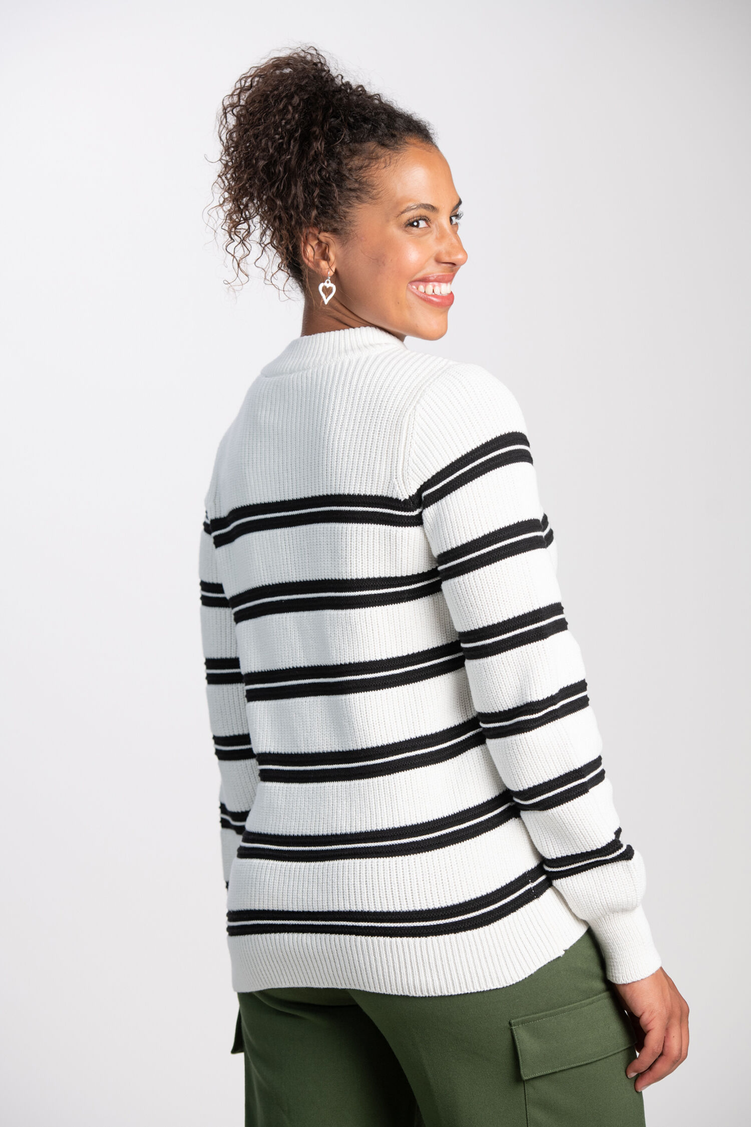 Striped Sweater w/ Buttons  Image 4