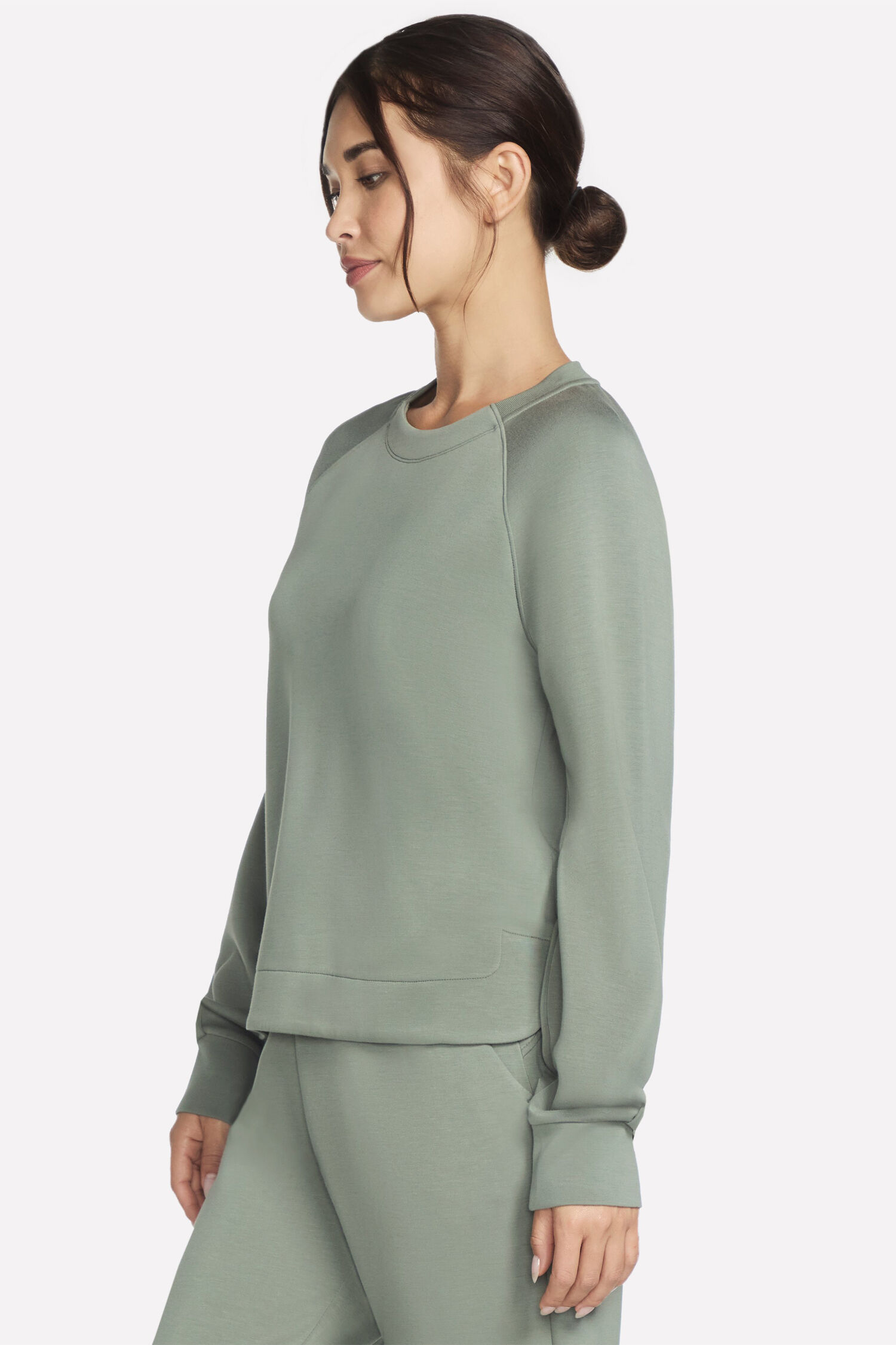 Skechluxe Elevate Crewneck  Image 3