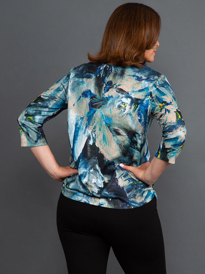 &frac34; Sleeve Keyhole Top Image 4