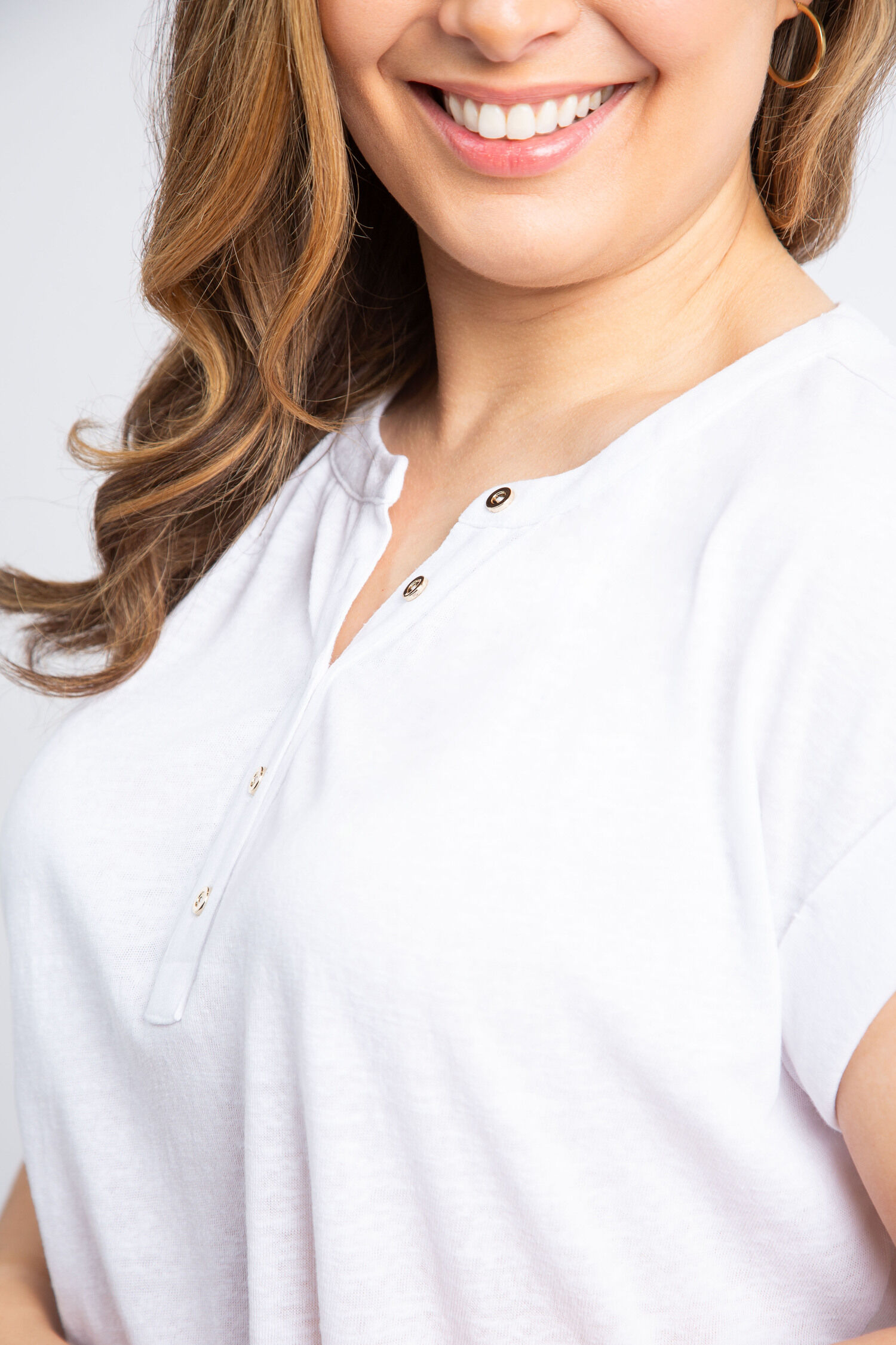 Linen Blend Henley Tee Image 4