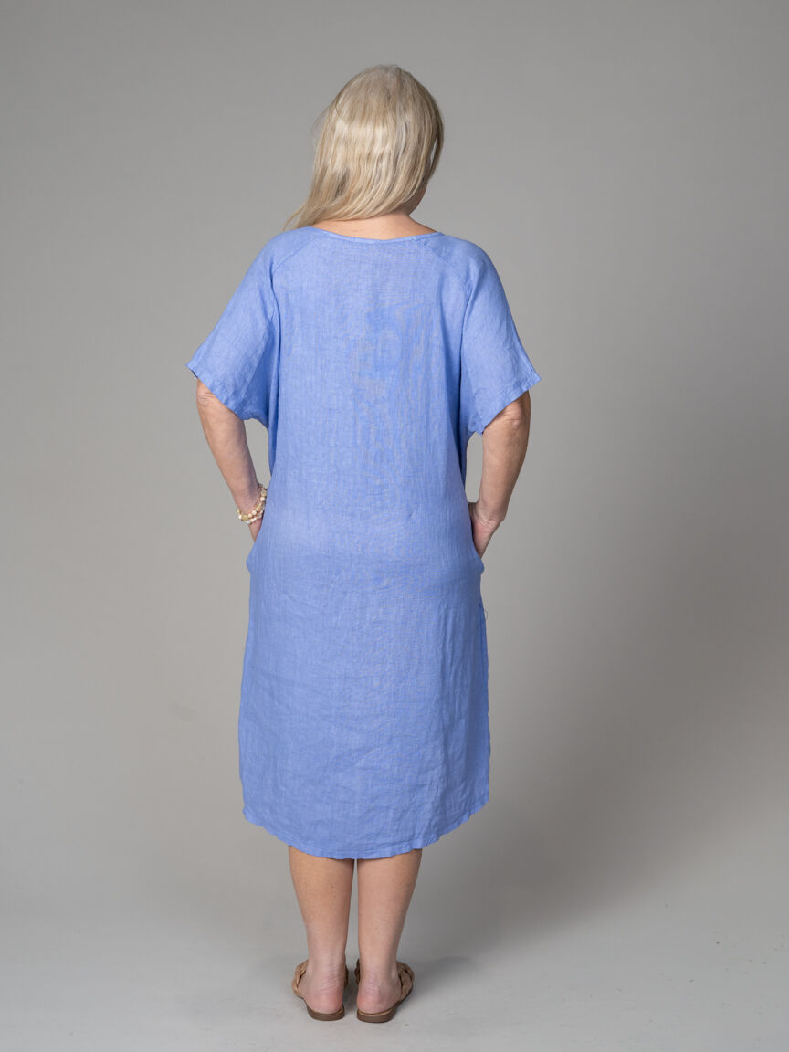 Short Sleeve Midi Dress With Flower Embroidered