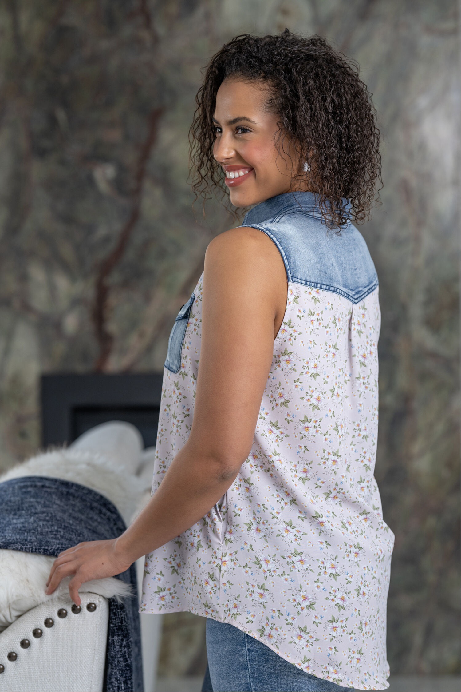 Sleeveless Denim Yoke Floral Blouse Image 2