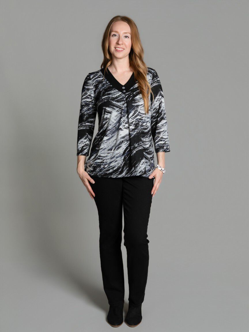 3/4 Sleeve V-Neck Top