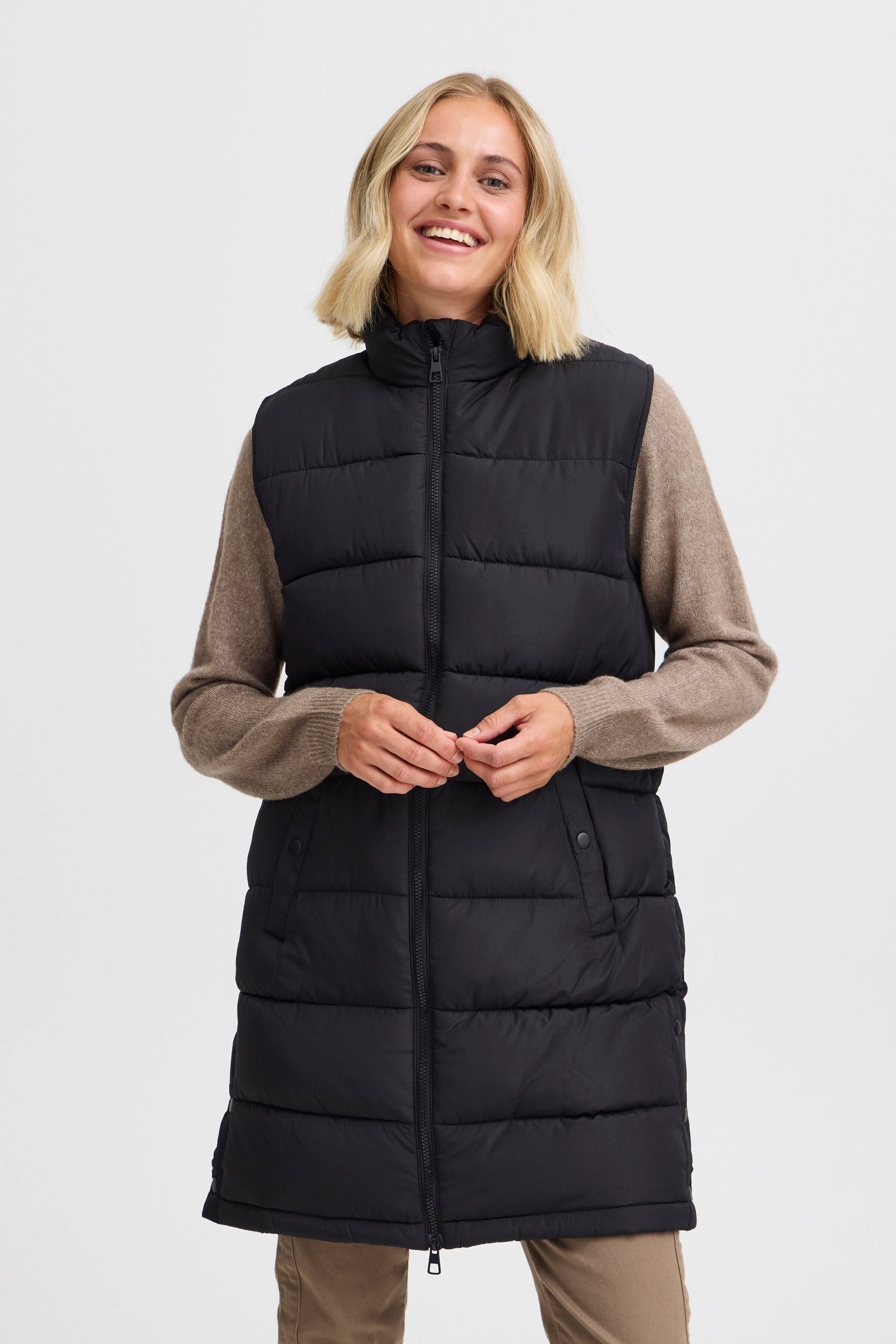 Long Puffer Vest Image 2