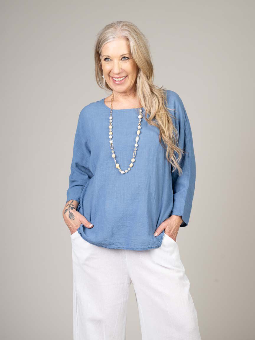 3/4 Sleeve Flowy Top Image 3