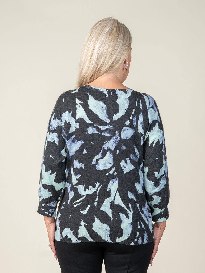 3/4 Sleeve Length Crew Neck