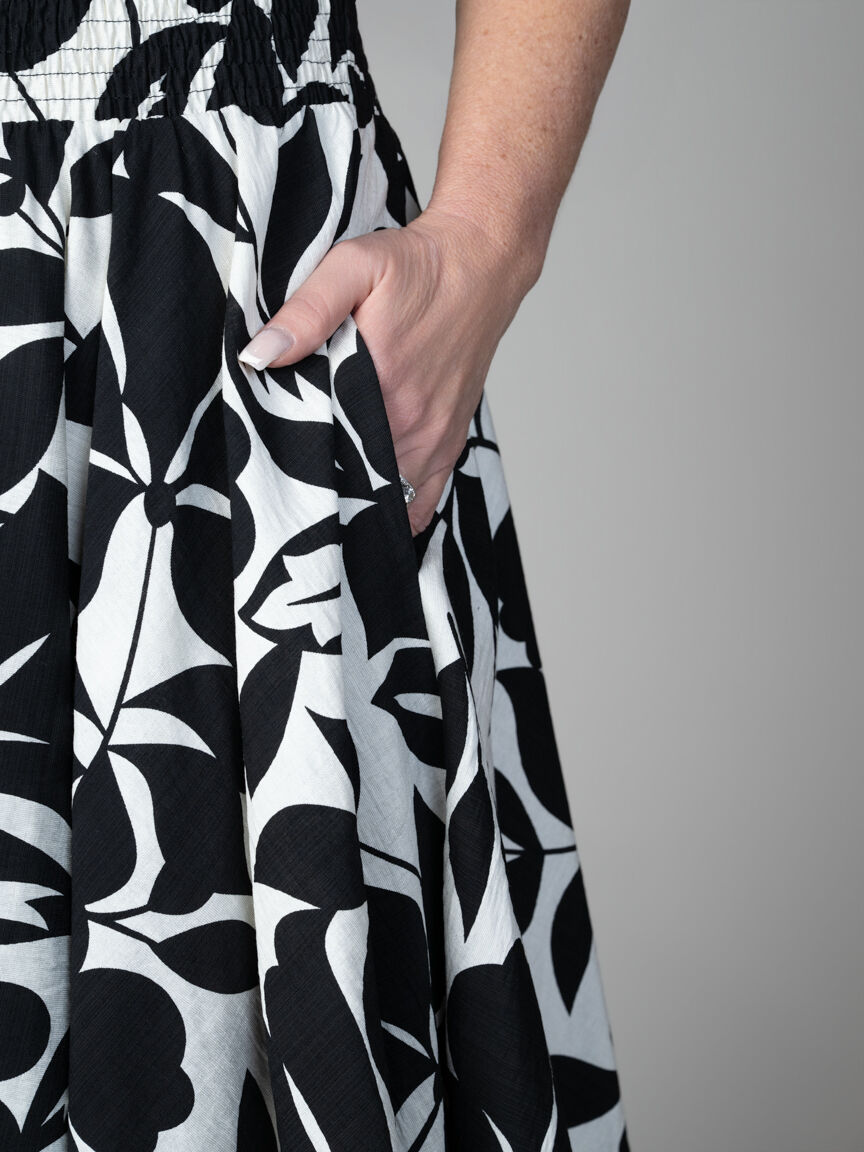 Short Sleeve Knee Length Dress With Smock Waist