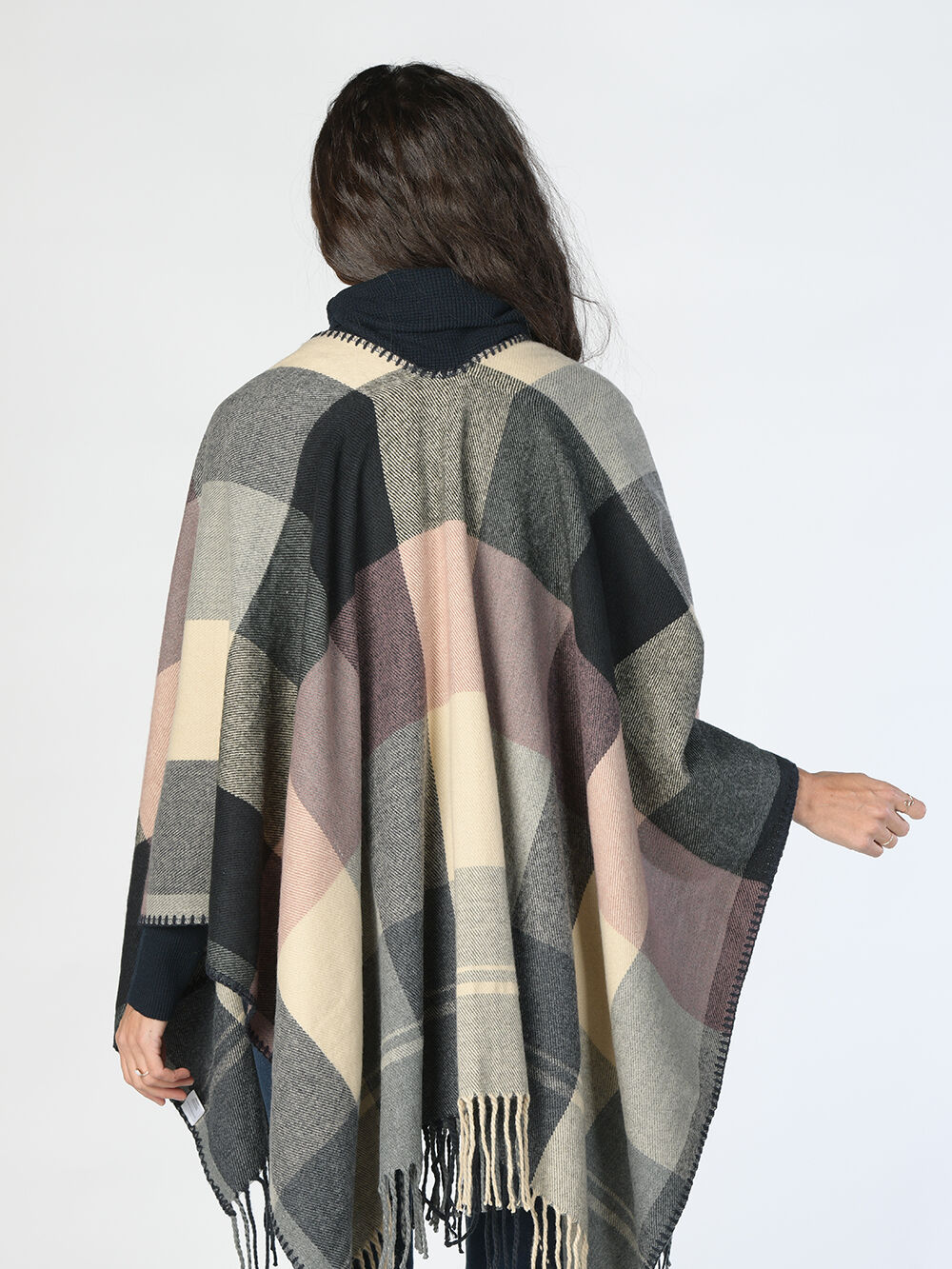 Dreamy Plaid Poncho Cape Image 4