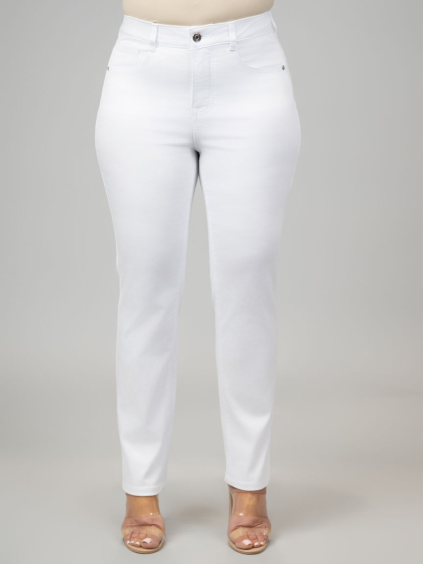 Sophia Curvy Straight Hugging Jeans