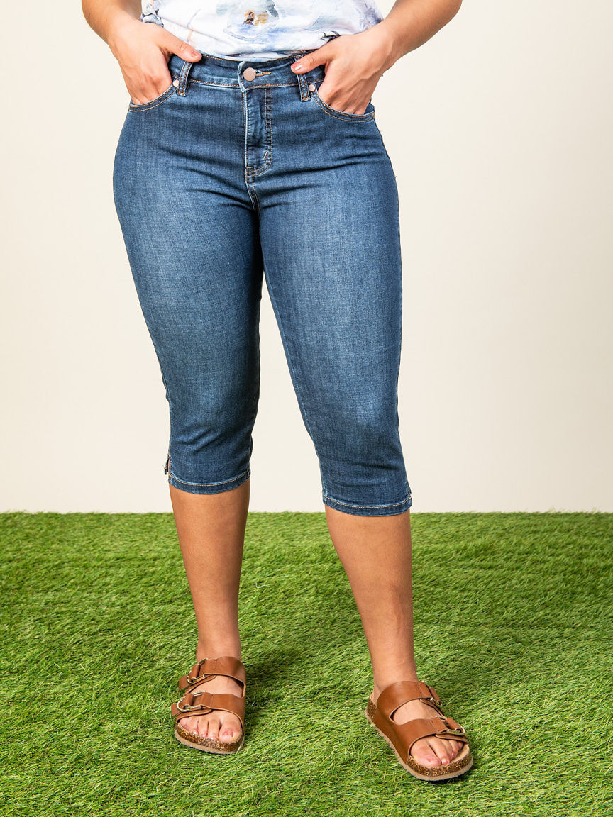 Denim Alexane Mid High Waist Capri Image 2