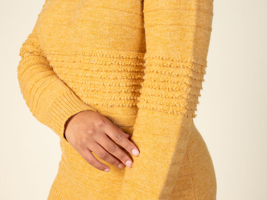 Long Sleeve Textured Knit Sweater