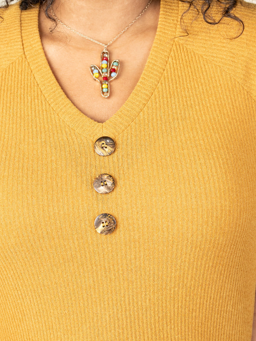 Long Sleeve V-Neck Top With 3 Buttons Image 4