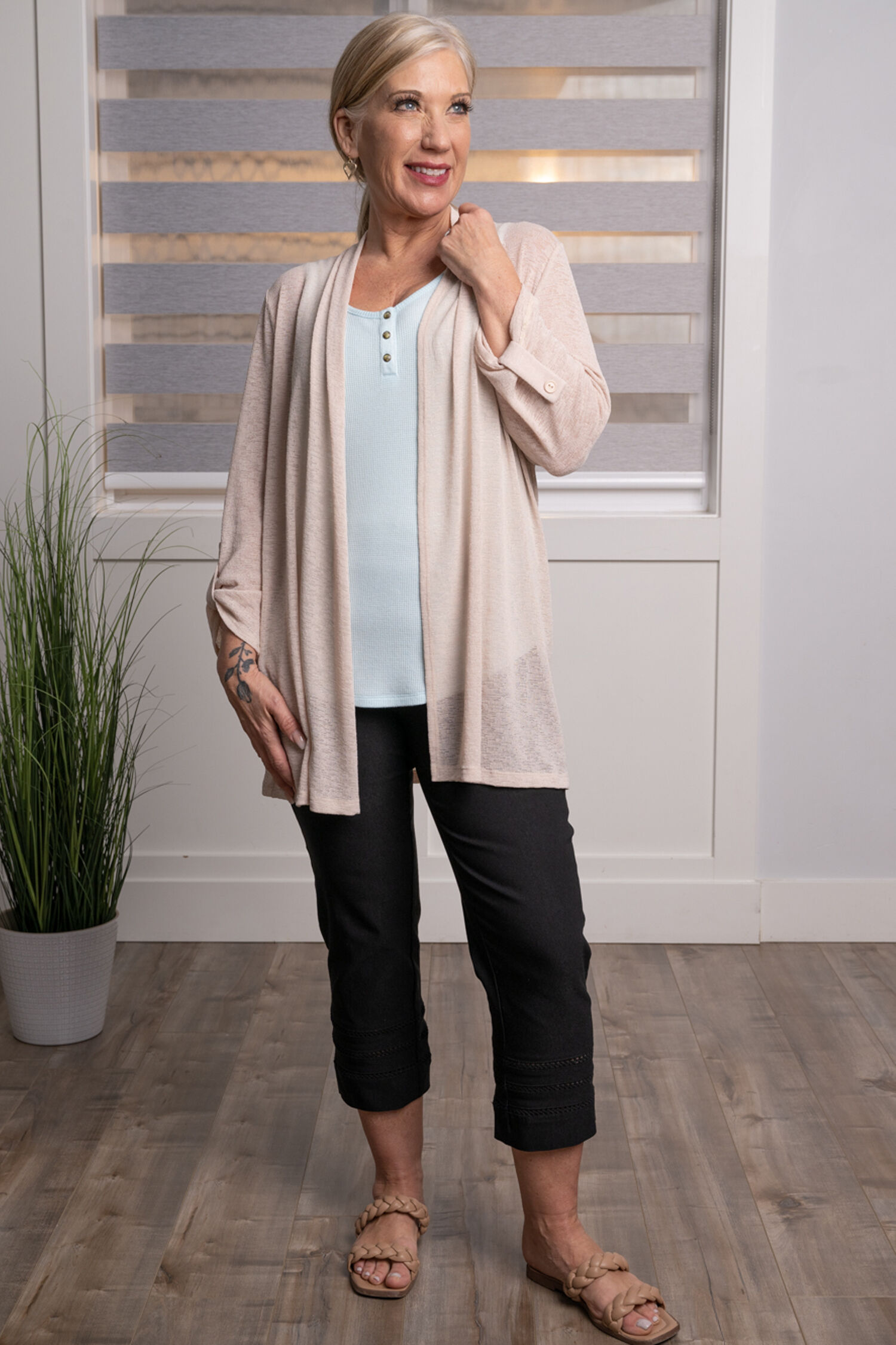 Henley Snap Up Tank Top Image 2