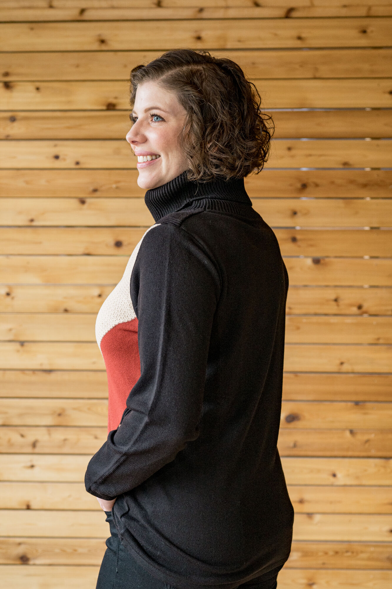 Turtleneck Colorblock Sweater Image 2