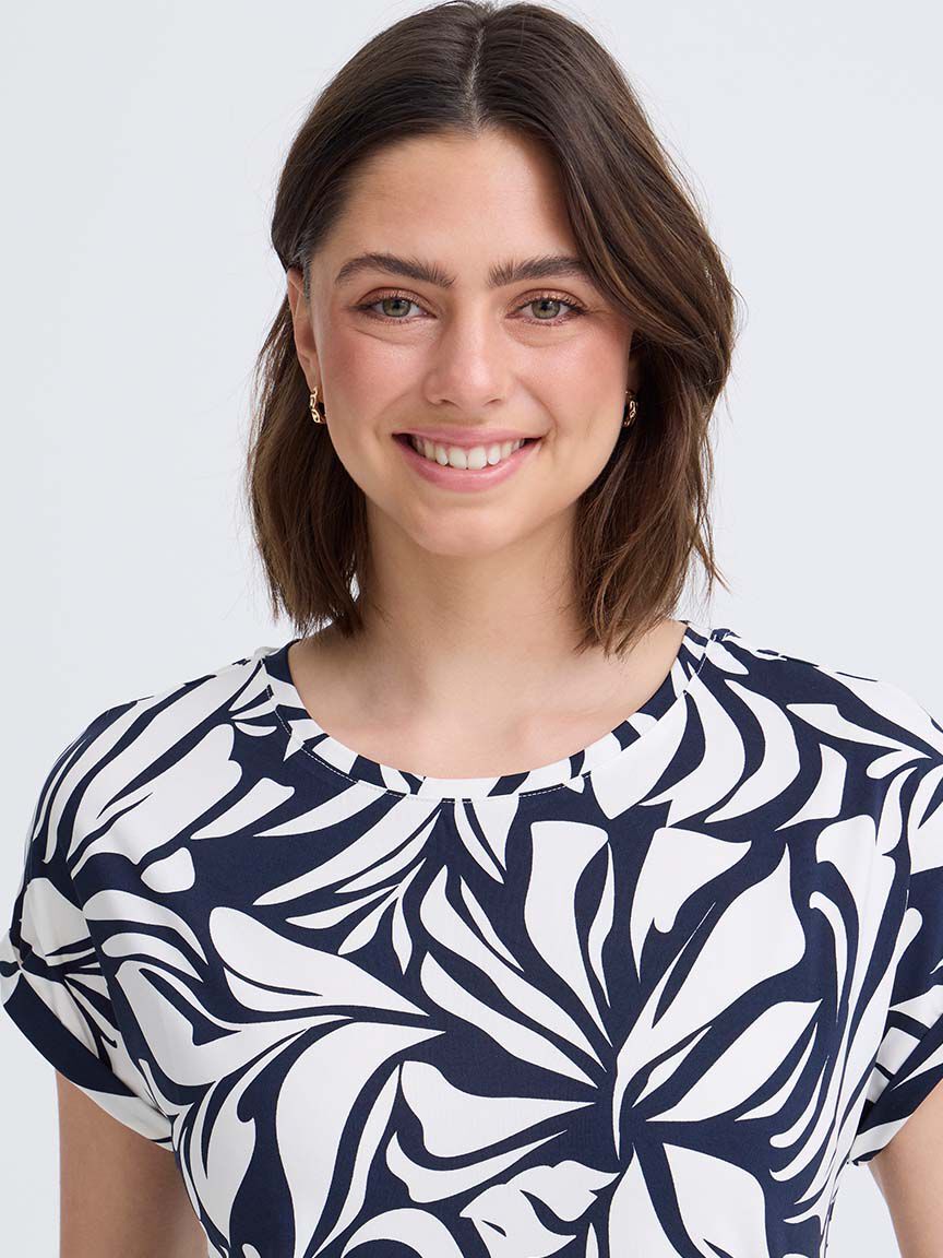 Short Sleeve Crew Neck Shirt Image 3