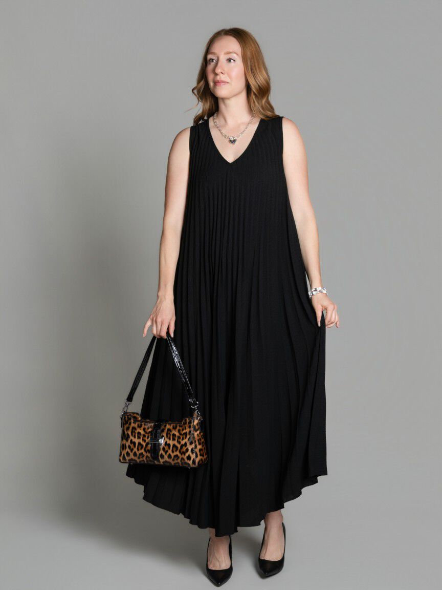 Sleeveless Pleated Maxi Dress