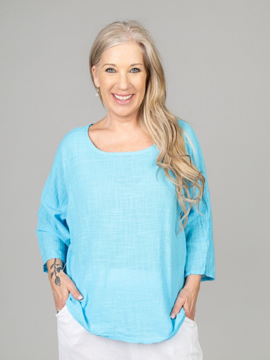 3/4 Sleeve Flowy Top Image 3