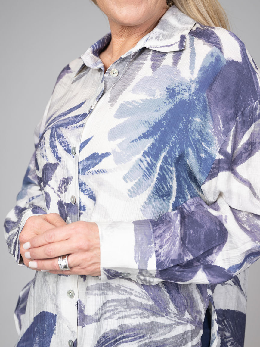 Long Sleeve Button Down Top 