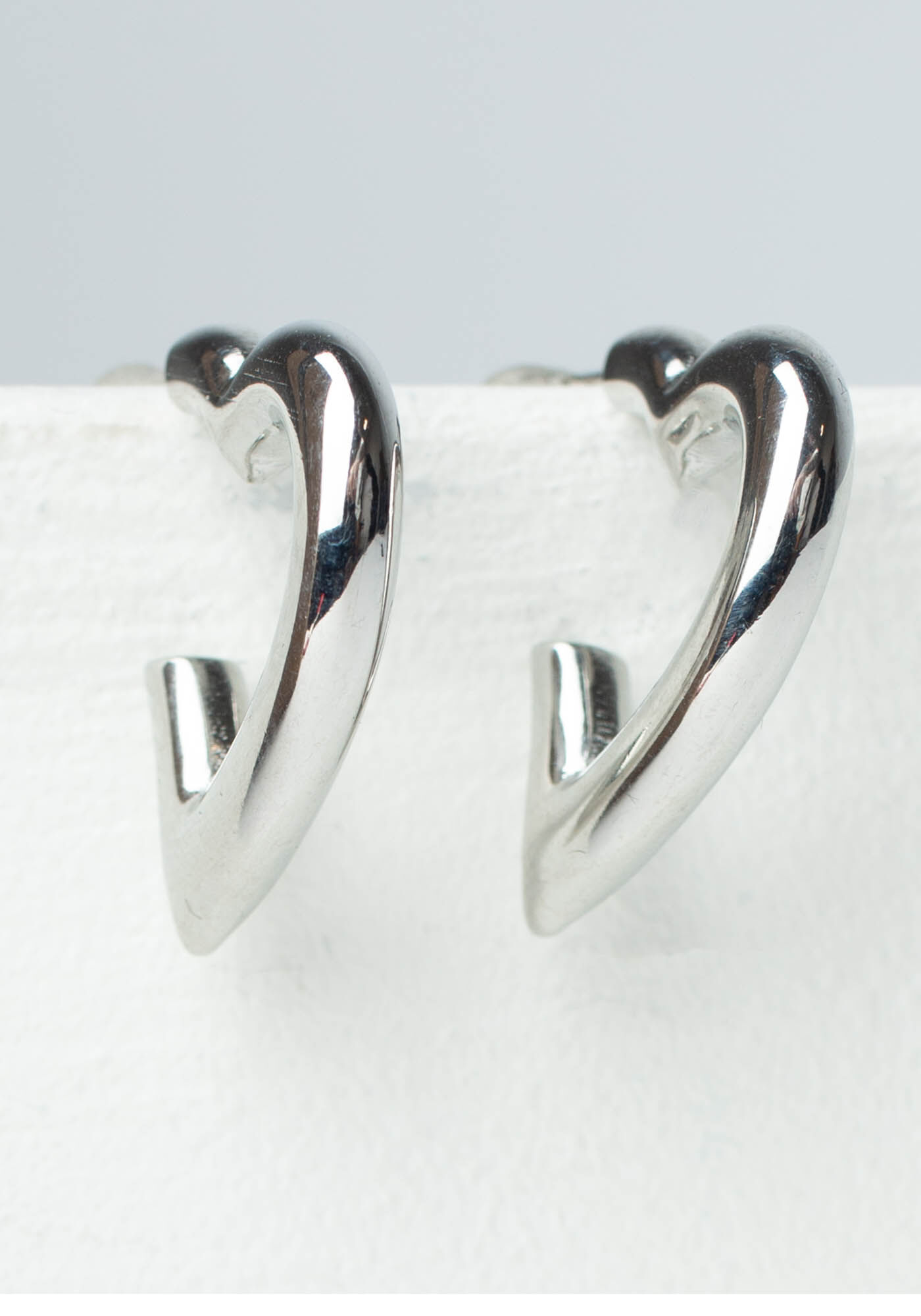 Heart Hoop Earrings Image 1