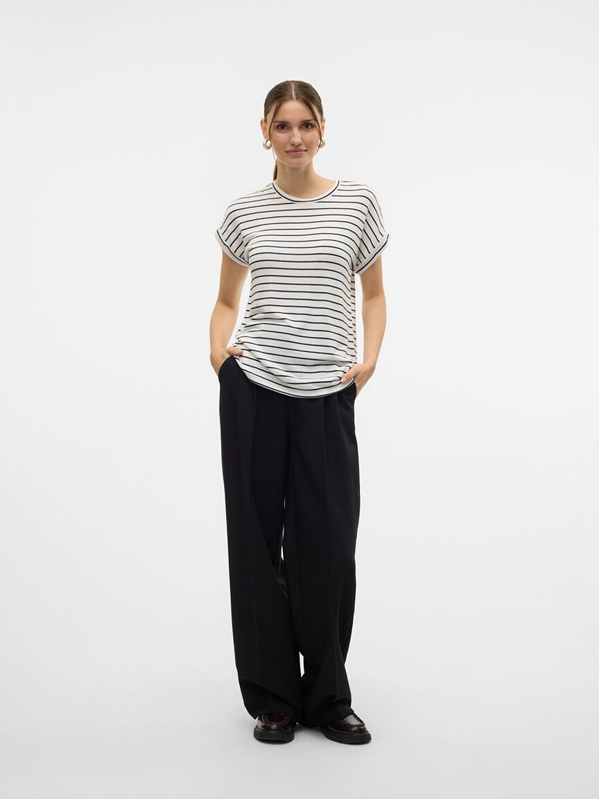 Short Folded Sleeve Shirt