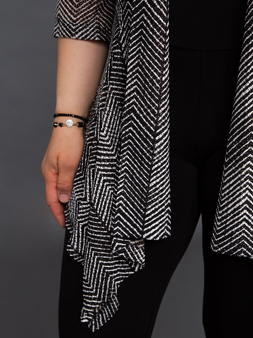 &frac34; Sleeve Mesh Chevron Cardigan Image 6