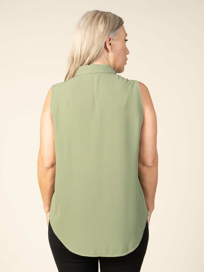 Sleeveless Button Up Top with Collar and Pocket