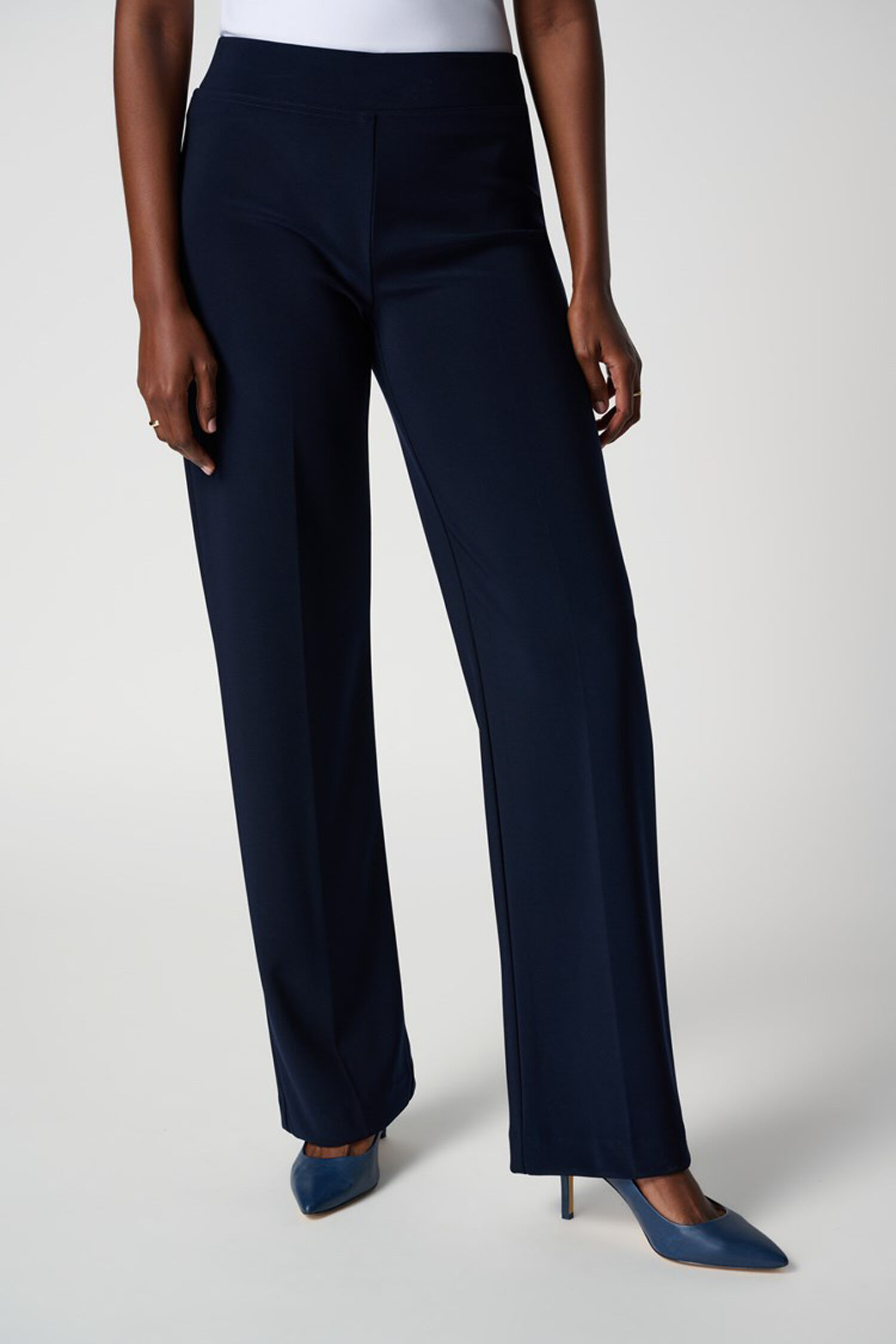Classic Wide-Leg Pant Image 2