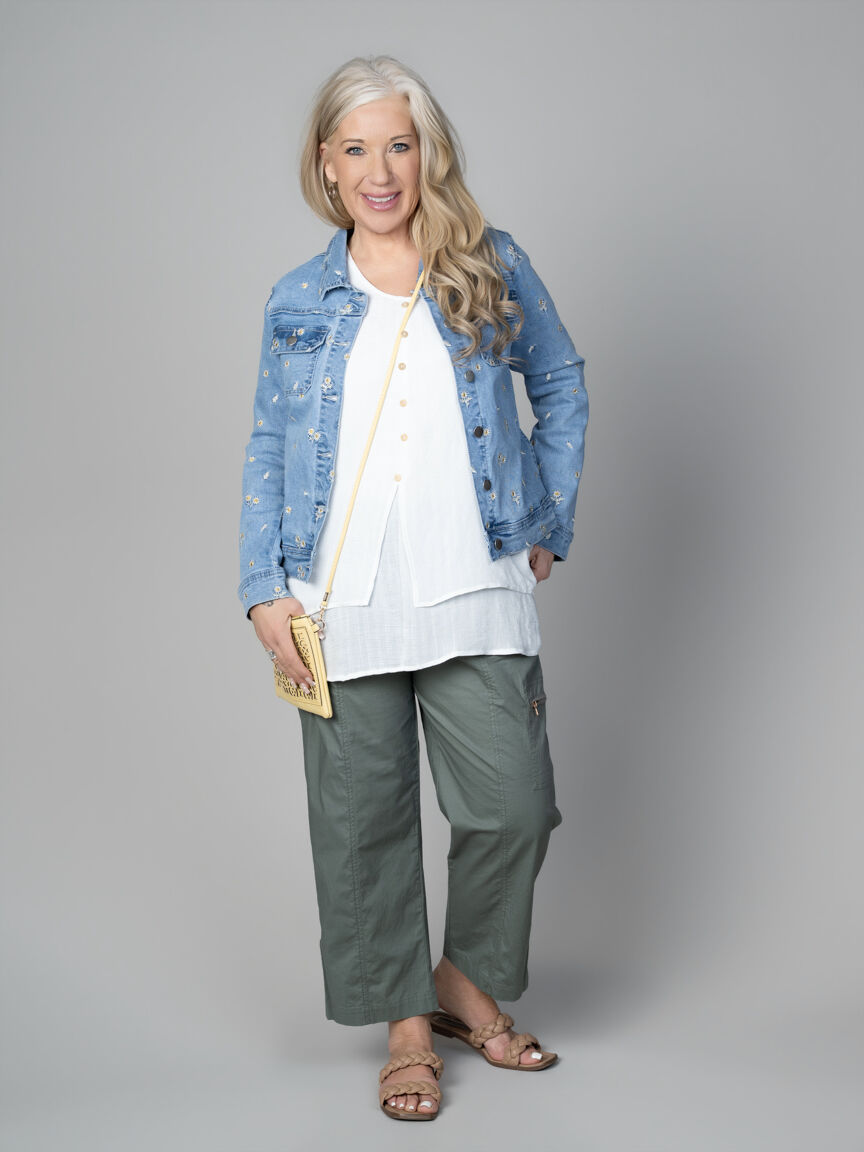 Sleeveless Top With Overlay