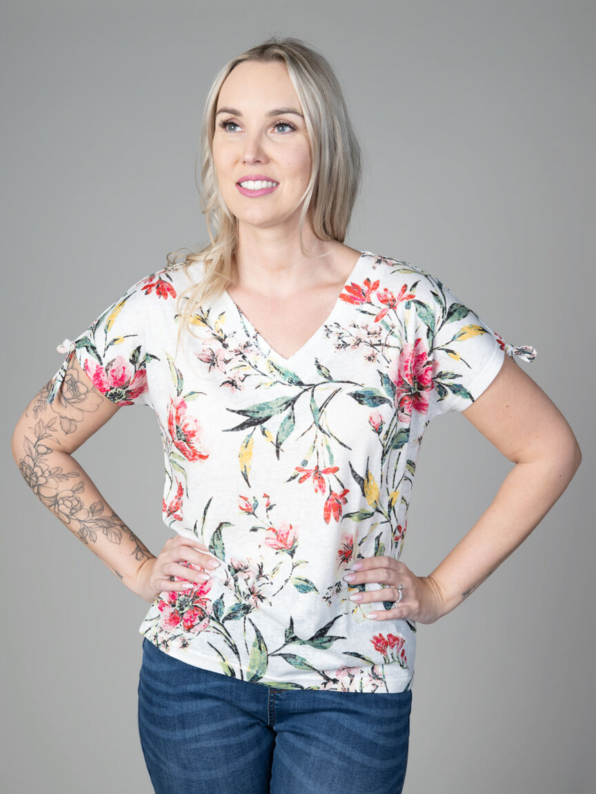 Short Sleeve Sequin V-Neck Top