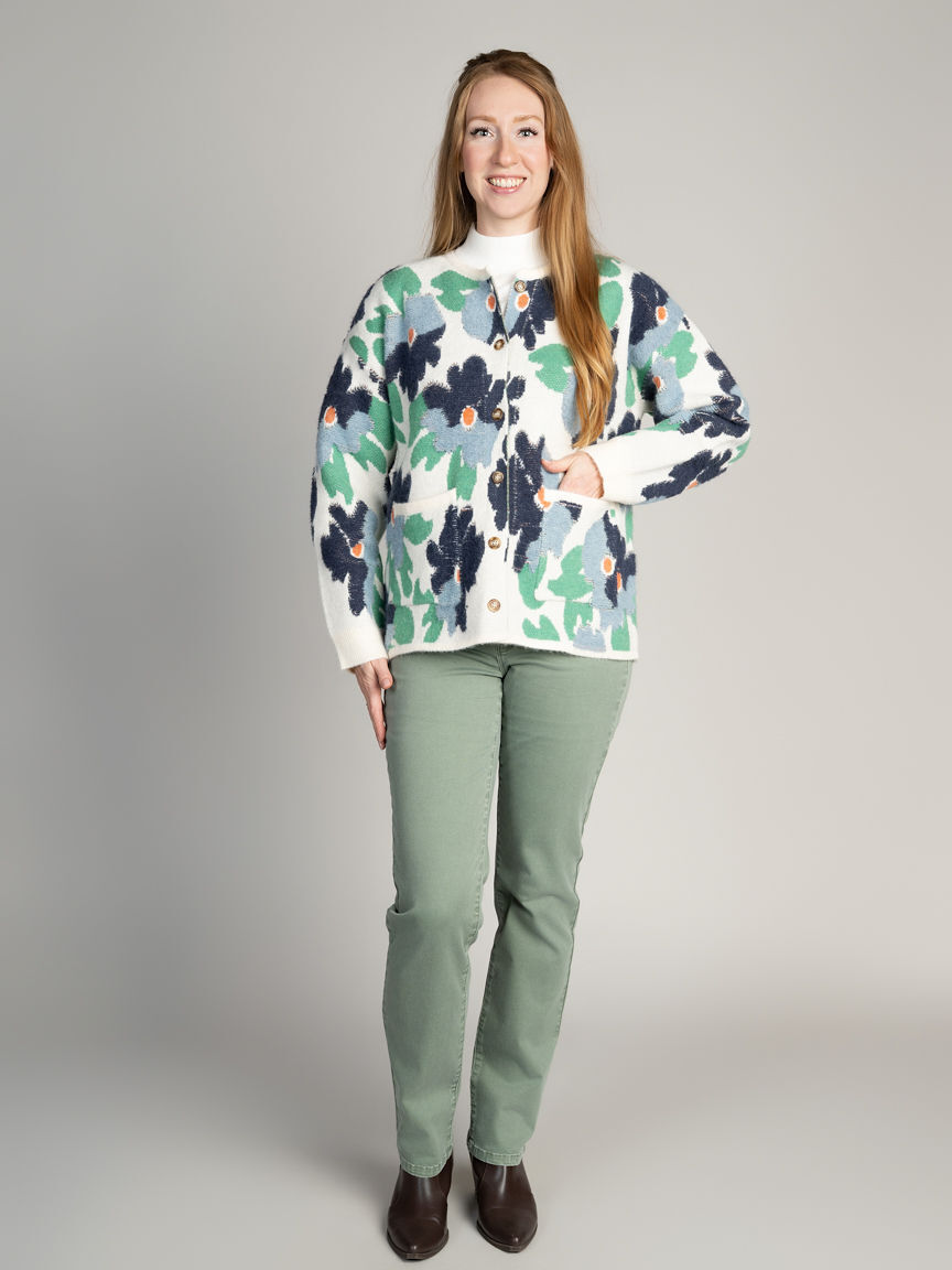 Petite 5 Pocket Colored Jeans 
